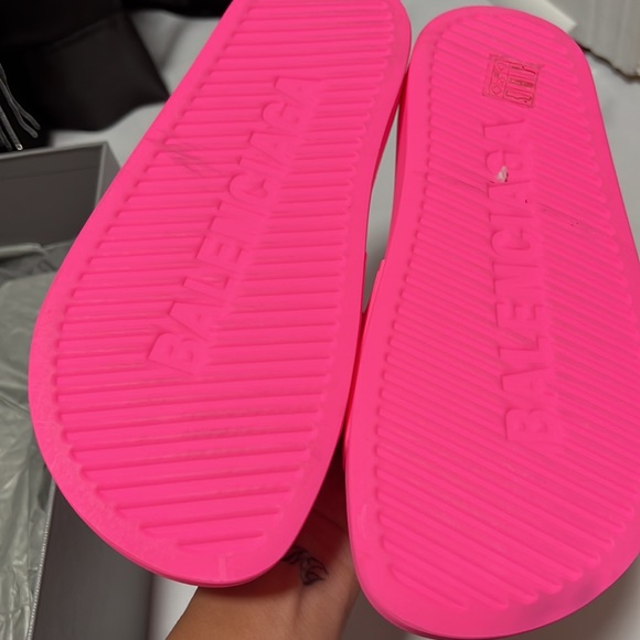 Brand new Balenciaga sandals size 6 - Picture 2 of 4